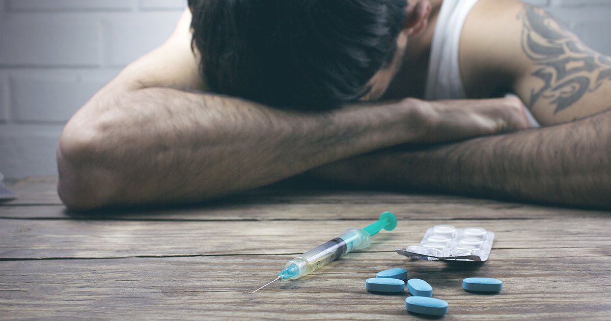 Obhajoba stíhaných za držení drogy a jinou drogovou trestnou činnost